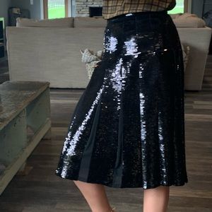 Michael Kors Pleated Sequins Skirt. Size 00.